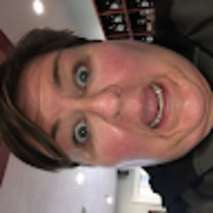 Meet your Posher, Lana